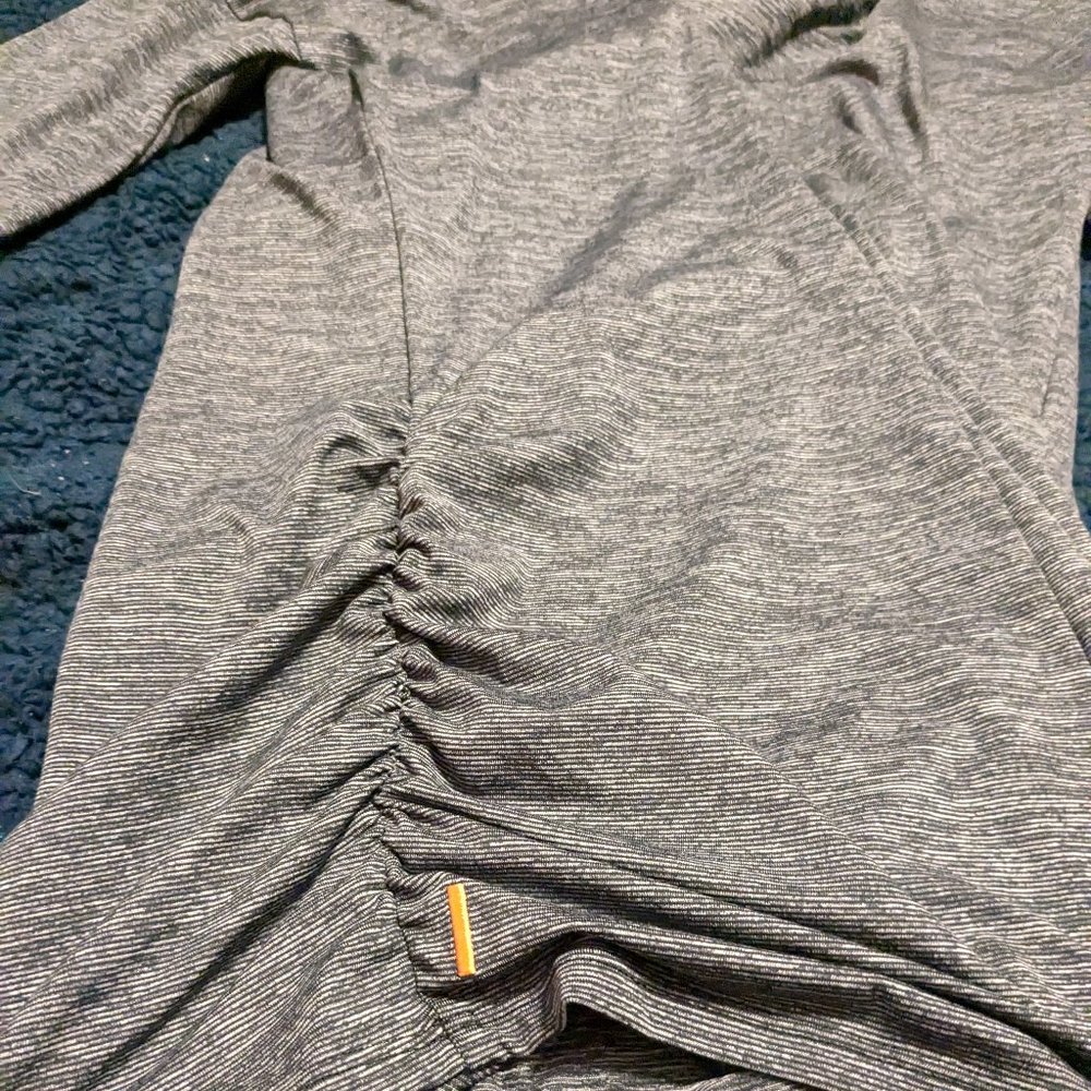 Lucy Athletic Rouched Tunic - Picture 7 of 11